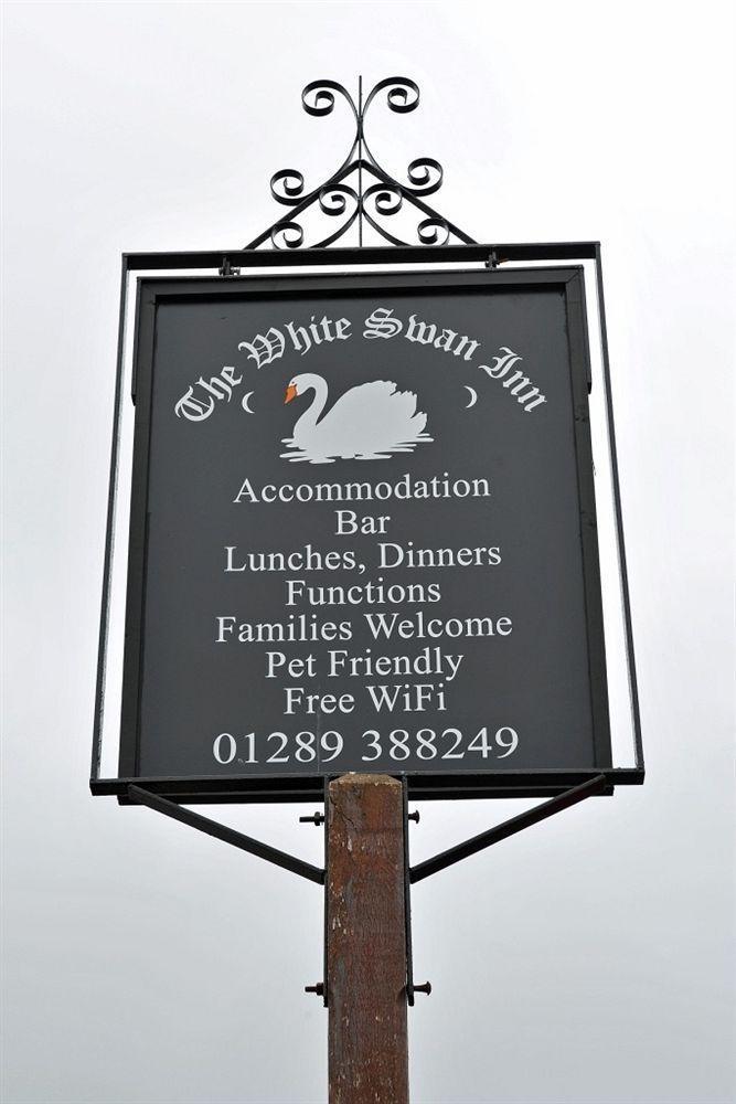 The White Swan Inn Lowick  Екстер'єр фото
